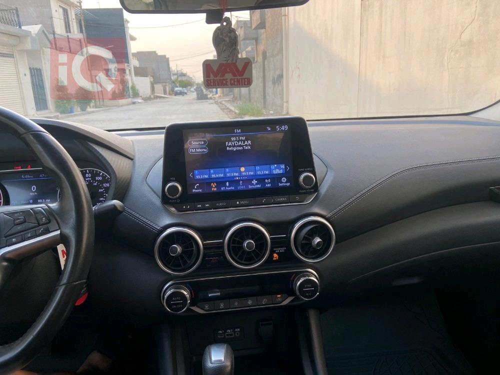 نيسان سنترا